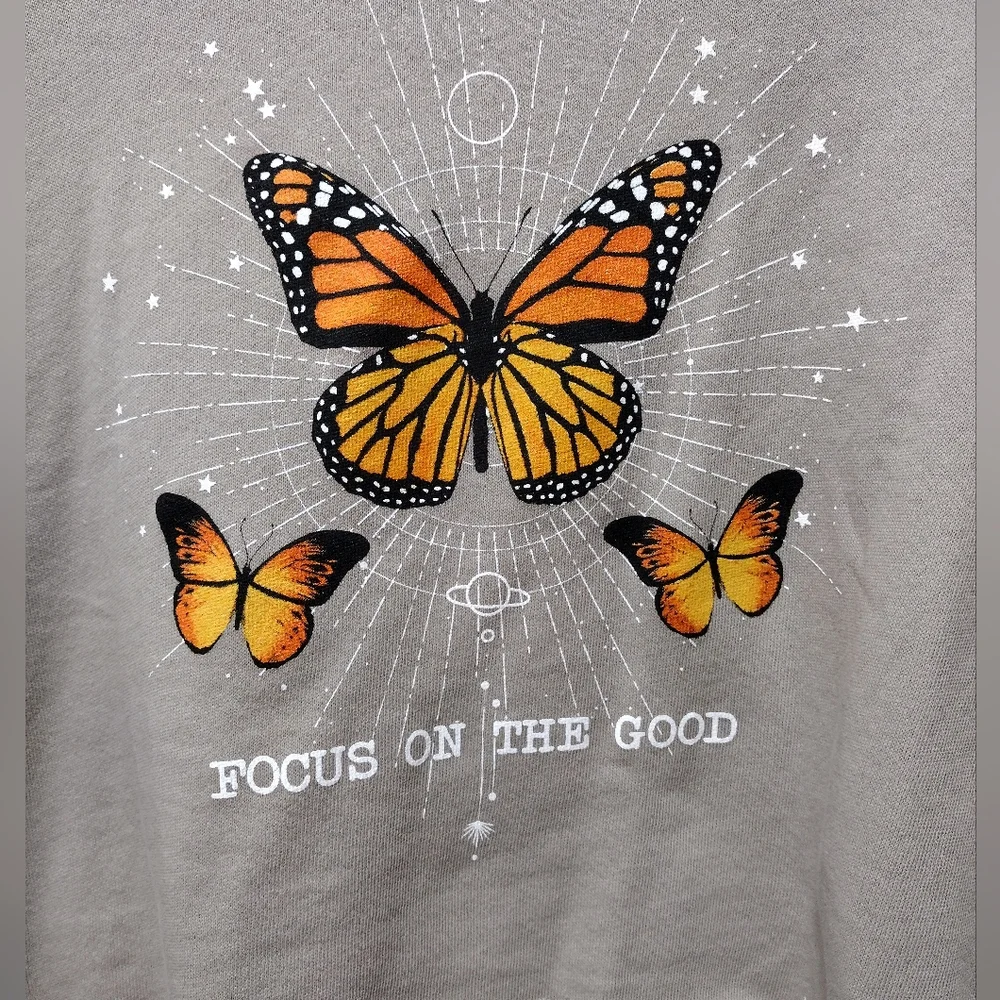 Fashion Nova Raw Hem Cropped Sweatshirt Butterfly 🦋 Design Taupe Small - Picture 4 of 5